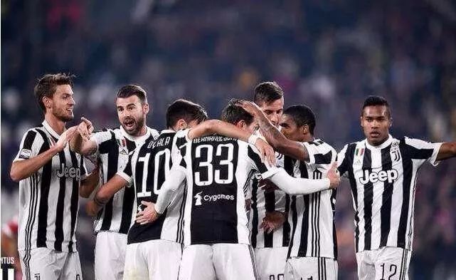 足球评论员如何分析比赛？