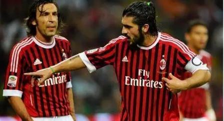 森保一：明天的首发会适当调整，相比执教纪录更关注长远目标