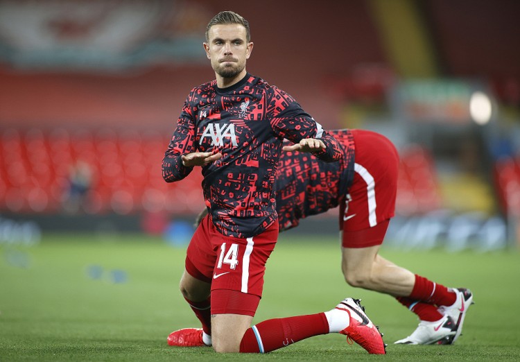 德转评年度最佳右边锋：杜埃、奥利塞、萨拉赫、亚马尔入围