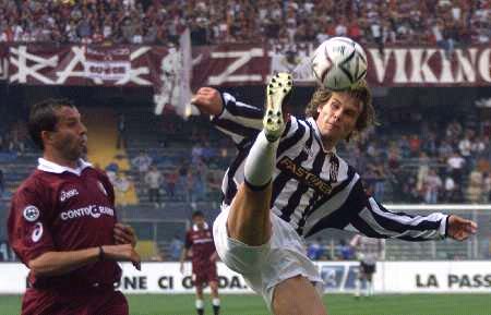 詹卢卡-西蒙尼谈朱利亚诺：父亲总说他是最好的，他前途无量