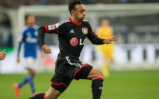 皇马客场3-0击败毕巴，阿诺德表现神勇但伤退，展现世界级水准，但伤病困扰持续。