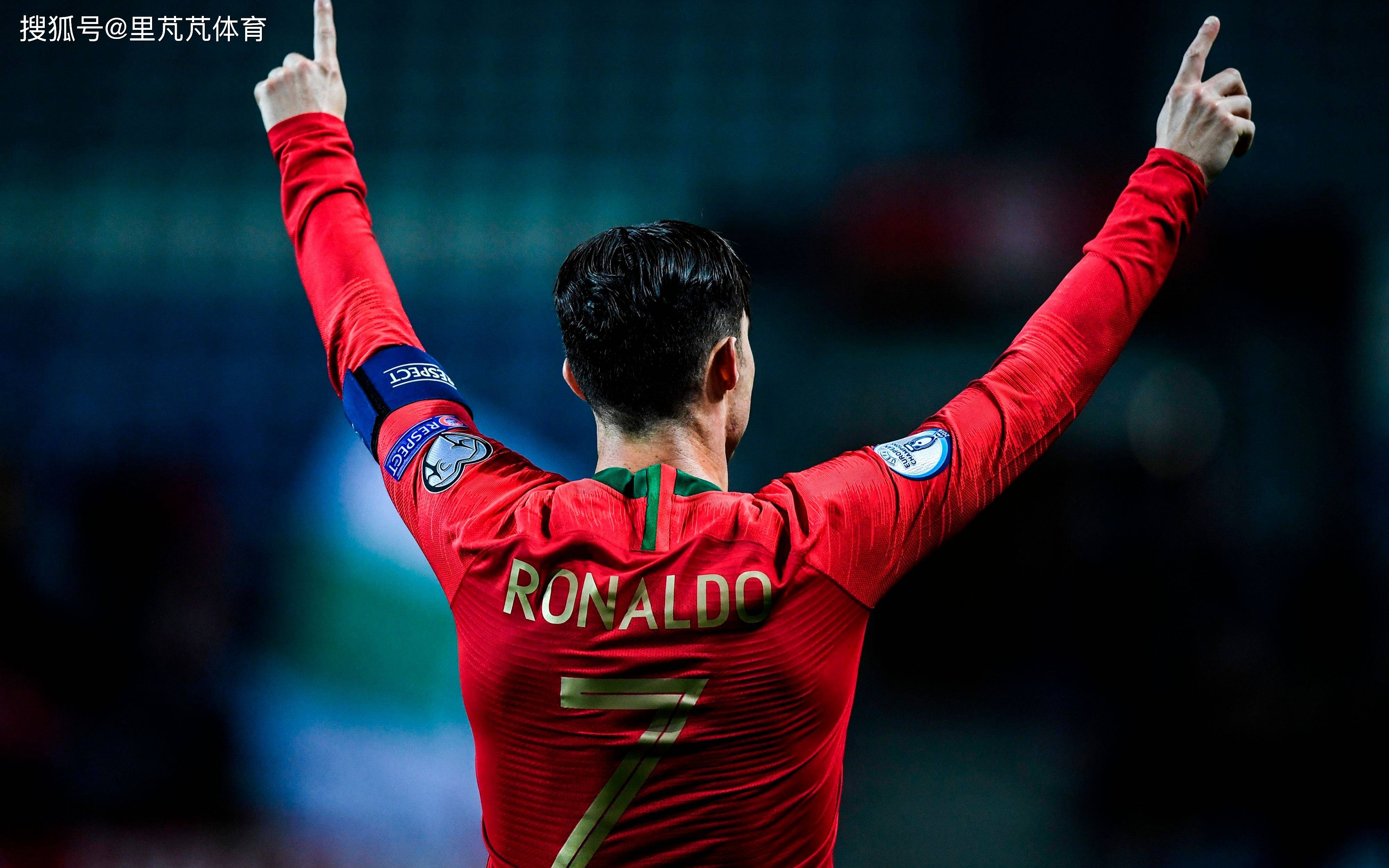 记者：41岁蒂亚戈·席尔瓦12月告别巴甲，正考虑重返欧洲（记者：41岁蒂亚戈·席尔瓦将于12月告别巴甲，正酝酿重返欧洲赛场）