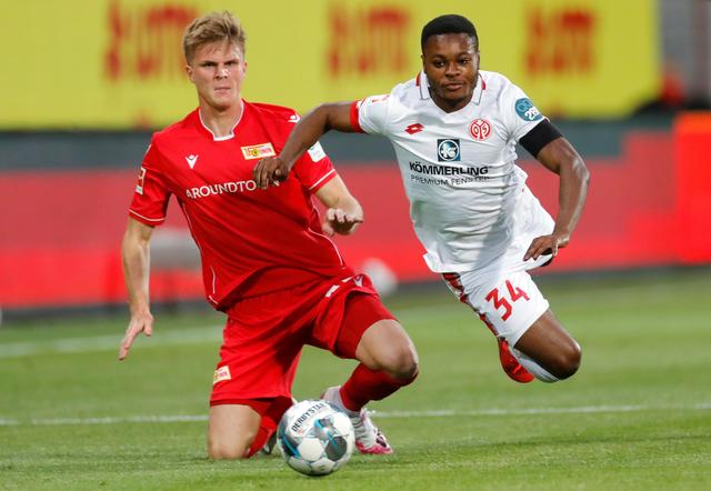 西媒：阿隆索赢得带队踢西超杯的权力，俱乐部要求球员多给力（西媒：阿隆索获准率队征战西超杯，俱乐部敦促球员提升表现）