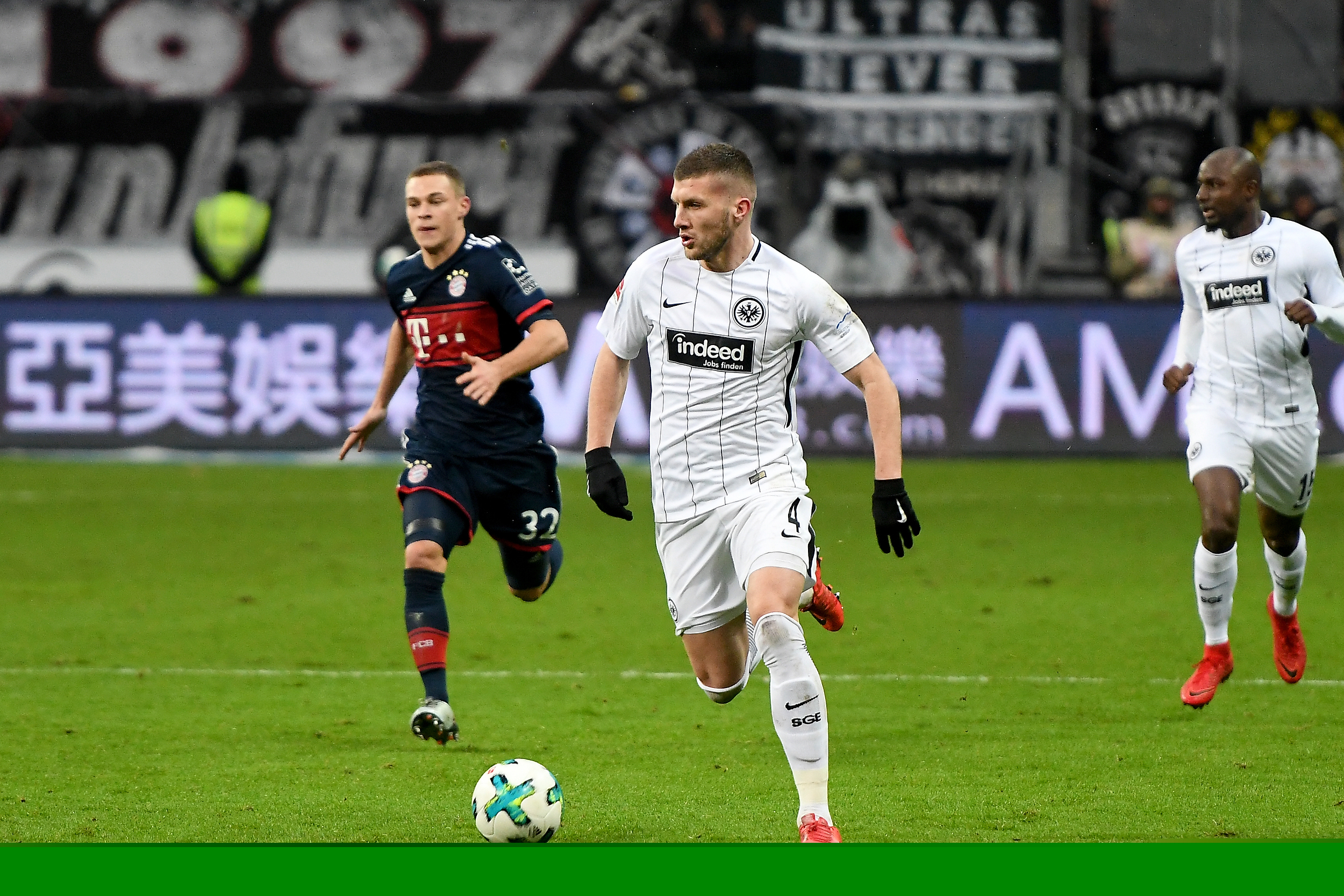 官方：尤文图斯任命达米安-科莫利为首席执行官