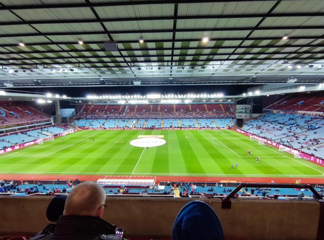 和前中超名将聊聊中国足球青训这本乱账（与前中超名将对话：拆解中国足球青训这本乱账）