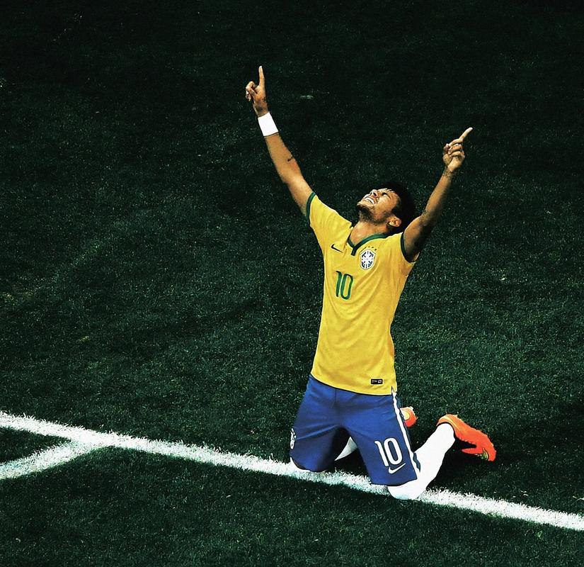 西媒：调查显示，亚马尔和皇马成西足坛最主要网暴对象（西媒调查：亚马尔与皇马成西足坛网暴首要目标）