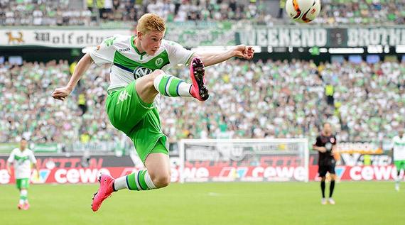 官方：英格兰名哨安东尼-泰勒将执法欧冠第4轮布鲁日vs巴萨（官方确认：欧冠第4轮布鲁日对阵巴萨将由英格兰名哨安东尼-泰勒执法）