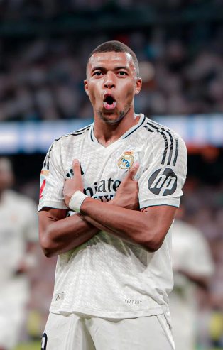 鲁伊斯：无论谁上场球队的核心不会变，对阵土耳其会非常艰难（鲁伊斯：人员再怎么变动球队核心不变，迎战土耳其将是一场硬仗）