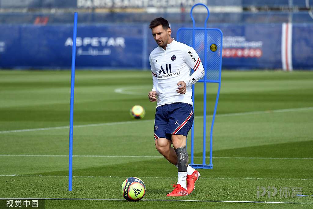 完胜切尔西、将巴黎逼入点球大战，重走少帅菲利佩的开挂之路（横扫切尔西、与巴黎鏖战至点球：菲利佩少帅的高能崛起之旅）