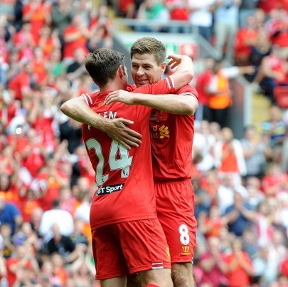 五大联赛周末看点：西甲意甲迎榜首大战 谁掉队？（周末五大联赛前瞻：西甲、意甲上演榜首对决，谁会掉队？）