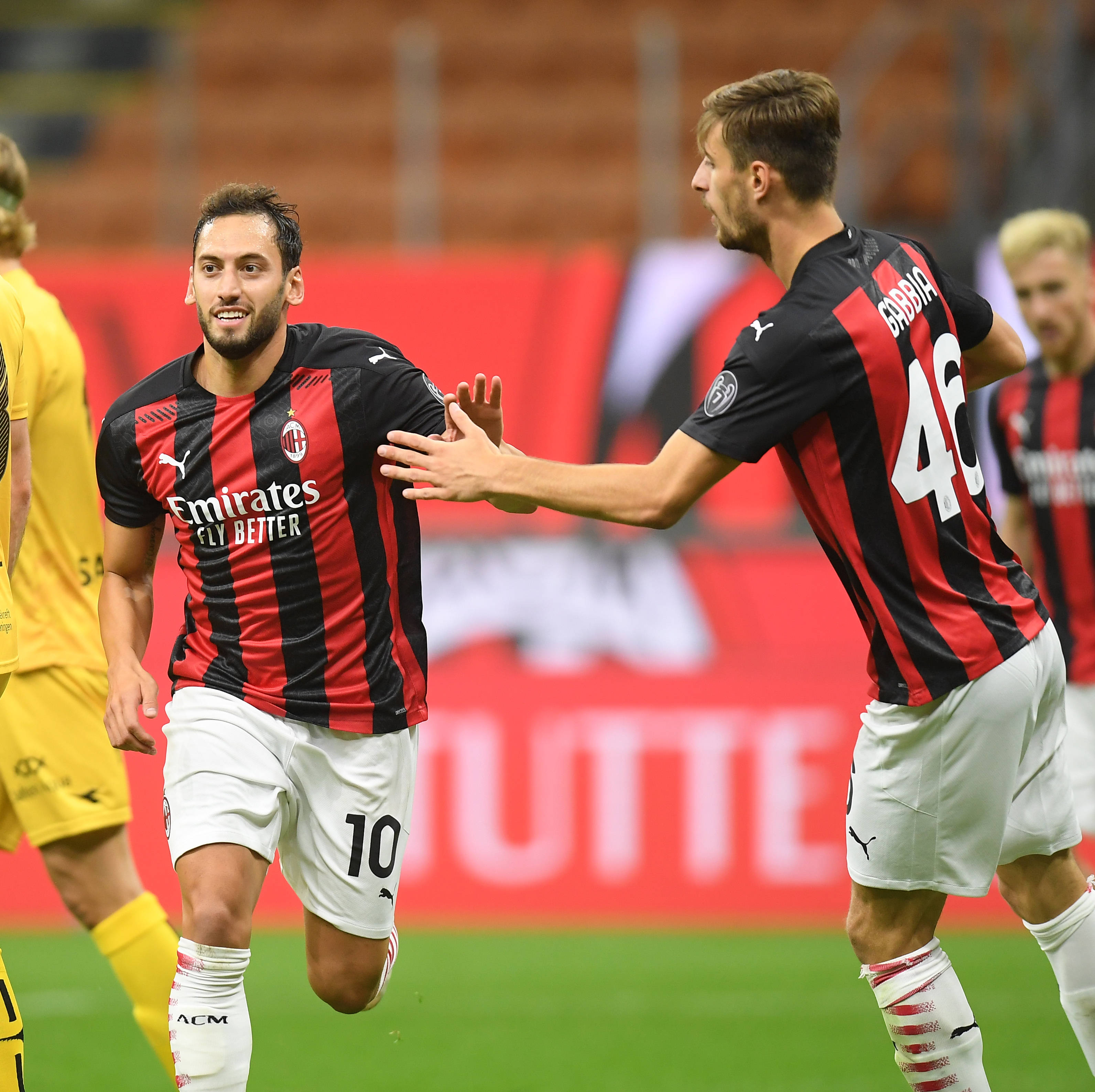 WBC风波升级！克劳福德或失胜利认证，三级别无可争议拳王地位遭挑战